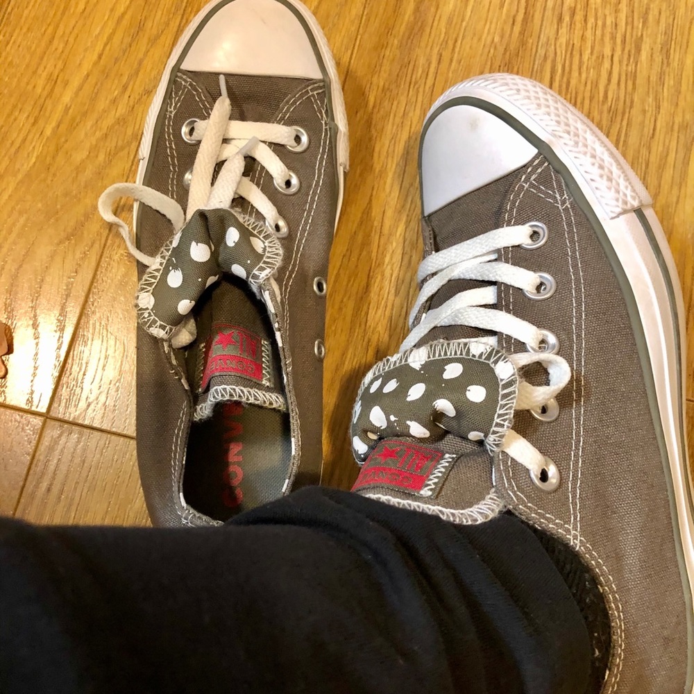 Converse all star tennis shoes women